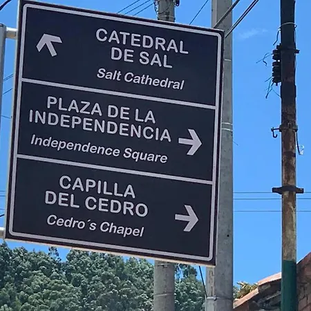 Bellisimo Chalet En Zona Colonial Zipaquira Exterior photo
