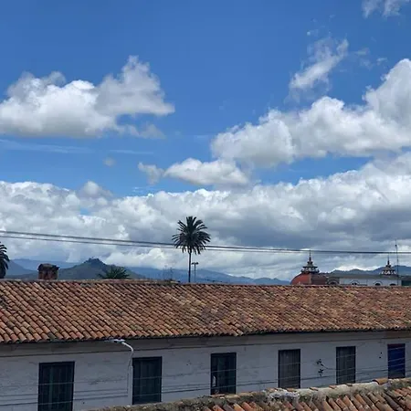 Bellisimo Chalet En Zona Colonial Zipaquira Exterior photo